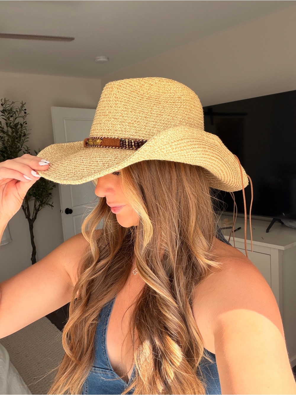 Women’s Natural Straw Cowboy Hat with Beaded Leather Band